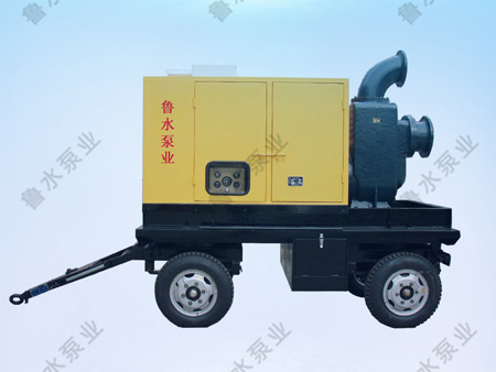 移動(dong)式拖(tuo)車柴(chai)油機(ji)泵車(che)